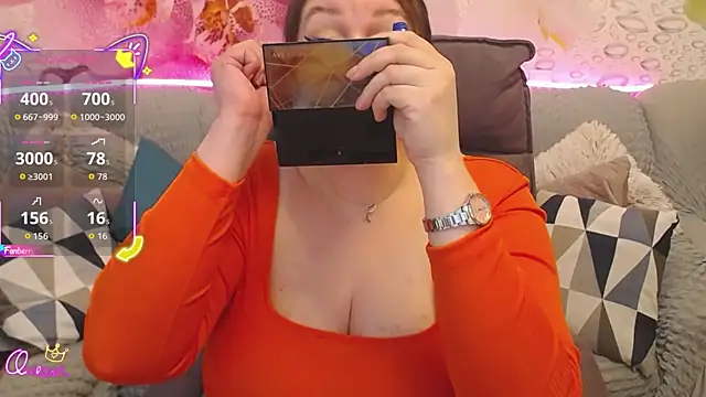 Nataly cute online show from May 9, 2026, 6:33 pm