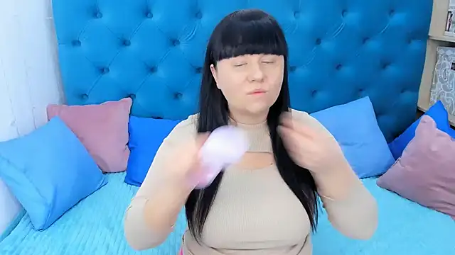 Sexy MALIKKA online show from October 1, 2025, 1:33 am