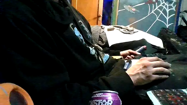 Snapshot of robeaulieu02 chatting on November 21, 2025, 5:06 am robeaulieu02 online show from November 21, 2025, 5:06 am