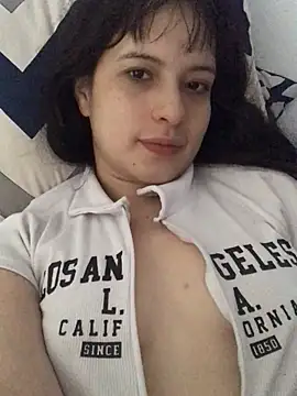 lolacute69 online show from February 13, 2026, 12:49 pm