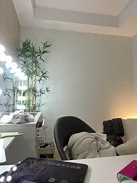 NattyFierros online show from March 21, 2026, 4:14 am