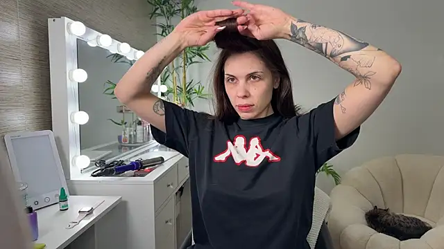 NattyFierros online show from April 16, 2026, 11:11 am