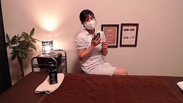 ManaMi-maru online show from November 29, 2025, 4:23 am