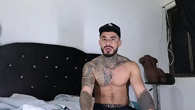 john cartter1 online show from September 18, 2025, 11:02 am