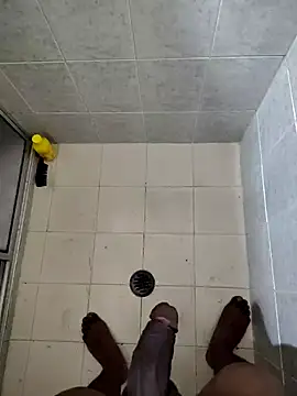 Negrotnt11 online show from September 28, 2025, 9:55 pm