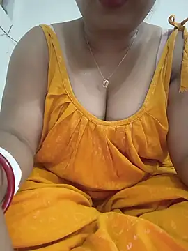 Snapshot of Nancy-22 chatting on July 6, 2026, 8:21 am Nancy-22 online show from July 6, 2026, 8:21 am