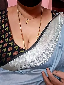 ananya956 online show from November 8, 2025, 2:15 am