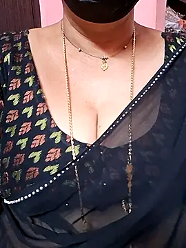 ananya956 online show from November 30, 2025, 11:38 pm