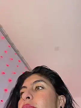 im anna  online show from February 27, 2025, 1:52 am