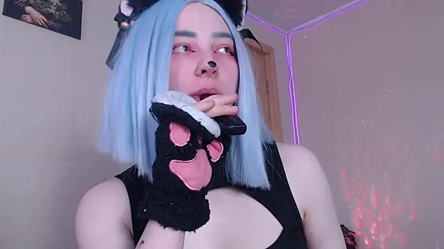 Lexy Lovy online show from February 9, 2026, 7:17 am