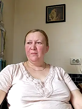 blondyaguar online show from April 3, 2026, 12:55 pm