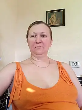 blondyaguar online show from February 21, 2025, 2:16 pm