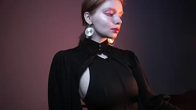 ginger hugs online show from March 12, 2025, 10:07 pm