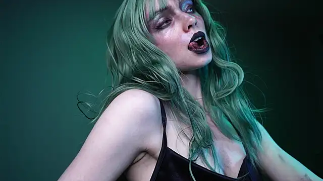 ginger hugs online show from April 2, 2026, 10:05 pm