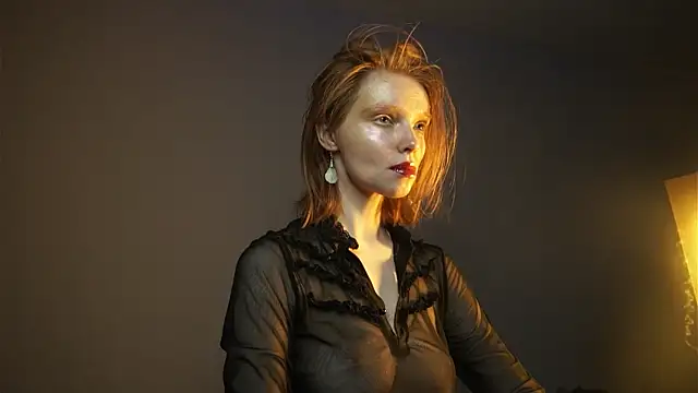 ginger hugs online show from March 17, 2025, 10:08 pm