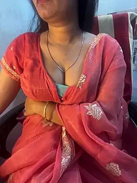 Snapshot of Spicy_sari_girl chatting on May 15, 2026, 1:58 am Spicy sari girl online show from May 15, 2026, 1:58 am