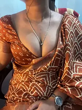 Snapshot of Spicy_sari_girl chatting on May 24, 2026, 2:22 am Spicy sari girl online show from May 24, 2026, 2:22 am