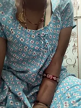 Spicy sari girl online show from April 6, 2026, 4:41 am