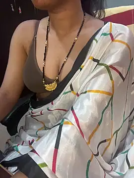 Spicy sari girl online show from March 19, 2025, 12:01 pm