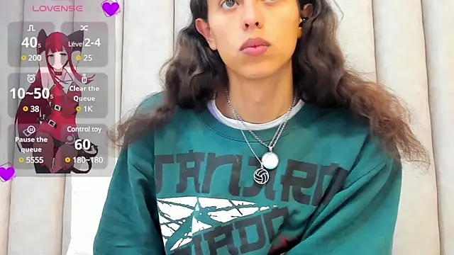 FreyaMoller online show from March 11, 2025, 6:41 pm