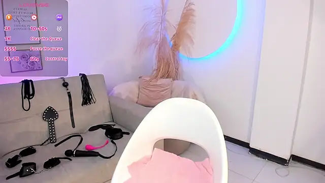 RACHEL EV online show from March 11, 2025, 4:30 am