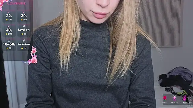 Elis Fox online show from February 19, 2026, 7:05 am