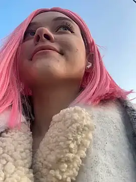 Times  Square online show from February 26, 2025, 5:35 am