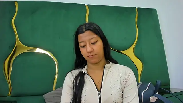 VaneLin18 online show from January 14, 2026, 7:06 pm