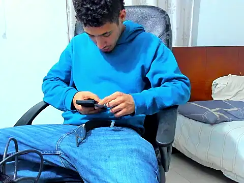 Chandler ken online show from December 20, 2025, 1:19 am