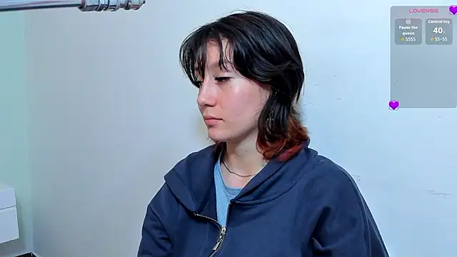 lizzy davis 1 online show from February 6, 2026, 3:13 am