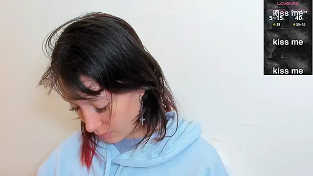 lizzy davis 1 online show from October 30, 2025, 4:11 am