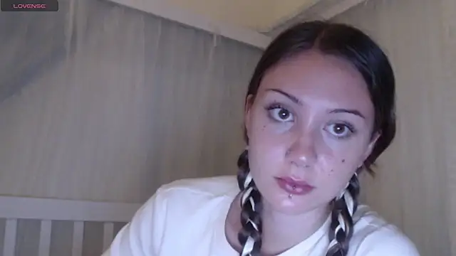 Snapshot of fern4ever chatting on September 14, 2025, 1:28 am fern4ever online show from September 14, 2025, 1:28 am