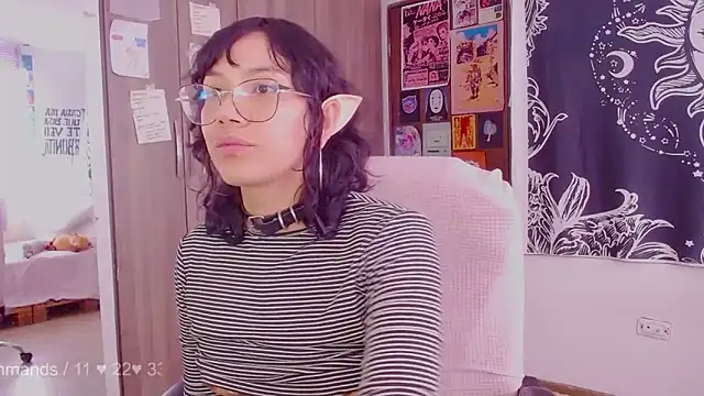 melissahowl online show from October 21, 2025, 7:57 pm