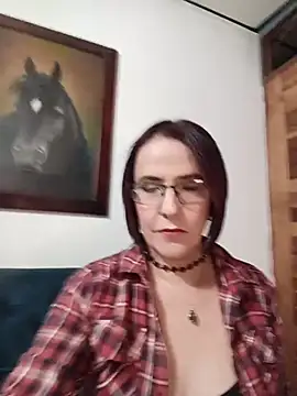 Snapshot of IsisBlake chatting on May 29, 2026, 3:01 am IsisBlake online show from May 29, 2026, 3:01 am