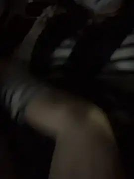 Snapshot of Mia--meow chatting on March 22, 2025, 4:15 pm Mia--meow online show from March 22, 2025, 4:15 pm