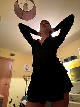 Carlita cute online show from December 5, 2025, 7:12 pm