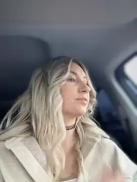 Snapshot of Crazy-Rosa chatting on February 21, 2026, 6:15 am Crazy-Rosa online show from February 21, 2026, 6:15 am