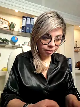 Cata Office-12 online show from March 21, 2025, 5:02 pm