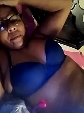 Afroditabichota online show from September 9, 2025, 10:25 am