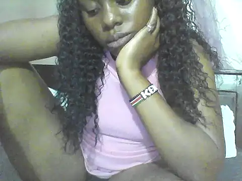 EBONYVANILLA02 online show from April 11, 2026, 1:15 pm