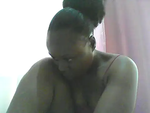 EBONYVANILLA02 online show from September 16, 2025, 9:43 am