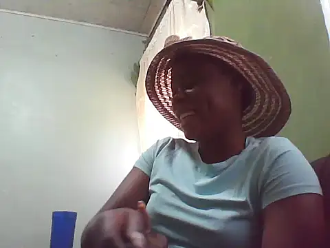 EBONYVANILLA02 online show from January 9, 2026, 8:32 am