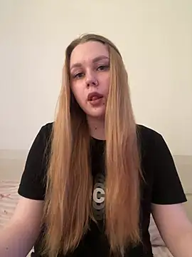 Marylallka5 online show from June 25, 2026, 4:43 am