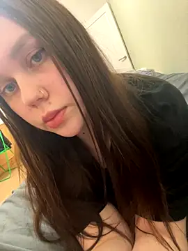 Marylallka5 online show from September 20, 2025, 9:53 pm