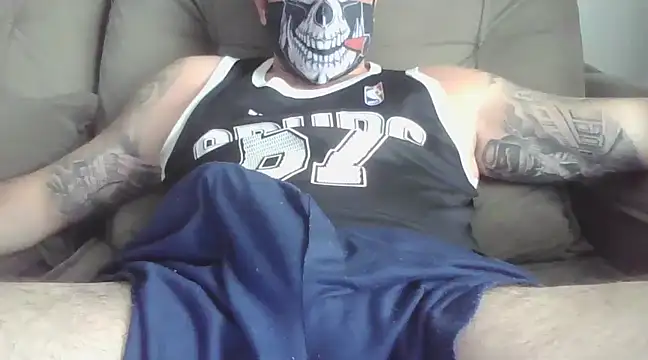 LorddVikingg online show from March 7, 2025, 8:33 pm