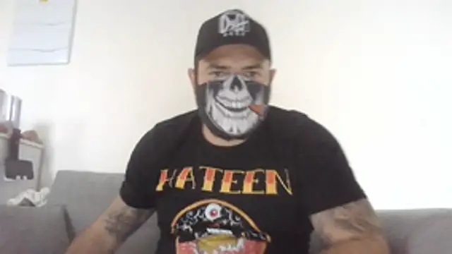 Snapshot of LorddVikingg chatting on July 24, 2026, 5:53 pm LorddVikingg online show from July 24, 2026, 5:53 pm