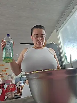 valery mora online show from November 18, 2025, 5:16 pm