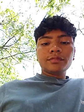  Ottis  online show from October 4, 2025, 7:04 pm