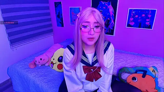 Miwa violet online show from January 5, 2026, 11:41 pm