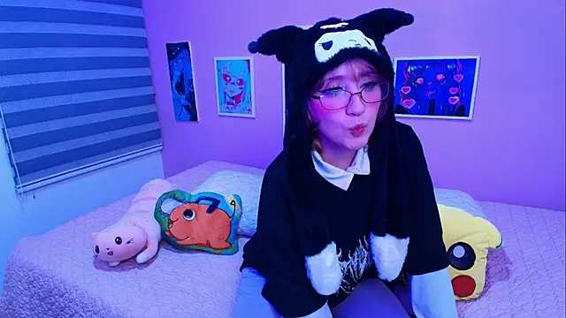 Miwa violet online show from January 13, 2026, 3:43 am